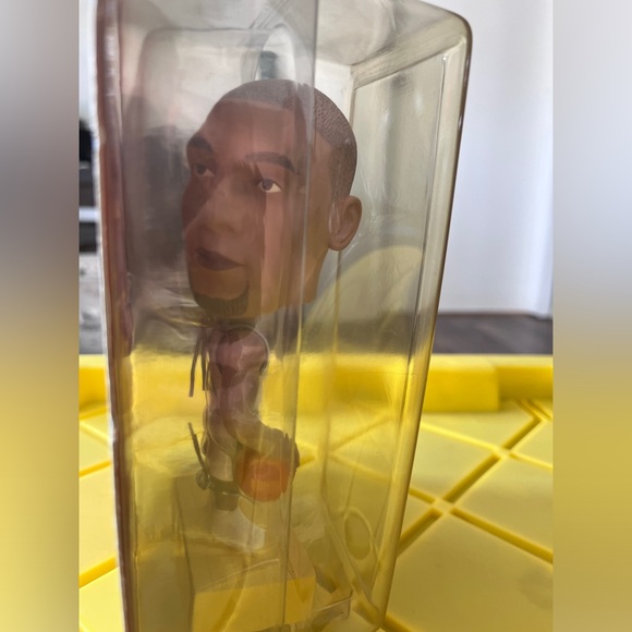 Upper Deck Collectibles Tim Duncan 2000 Series One - Picture 4 of 5